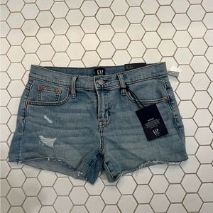 Jean shorts NWT
